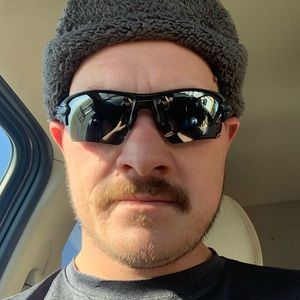 Meet your Posher, Cody